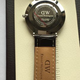 Picture of Daniel Wellington-36mm Female Black Strip _SKU0907180329061652